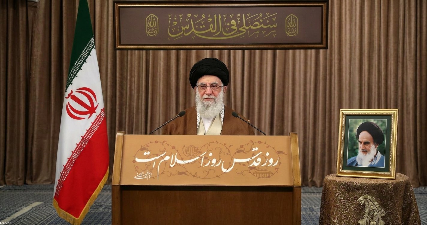Ayatullah Ali Khamenei menyampaikan pidato kenegaraan di Teheran.
